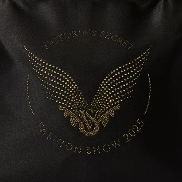 NWT! Victoria's Secret 2025 FASHION SHOW Black Tote - Picture 3 of 15